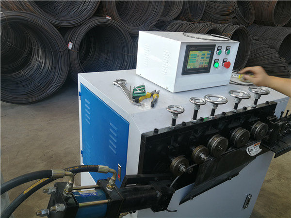 4打圈機(jī).jpg